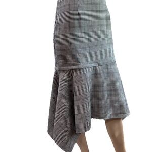REHAB midi Gray and White Asymmetrical Trumpet Midi Skirt